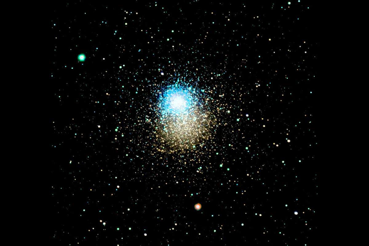 Größenvergleich Messier 13 und Omega Centauri (Seestar)